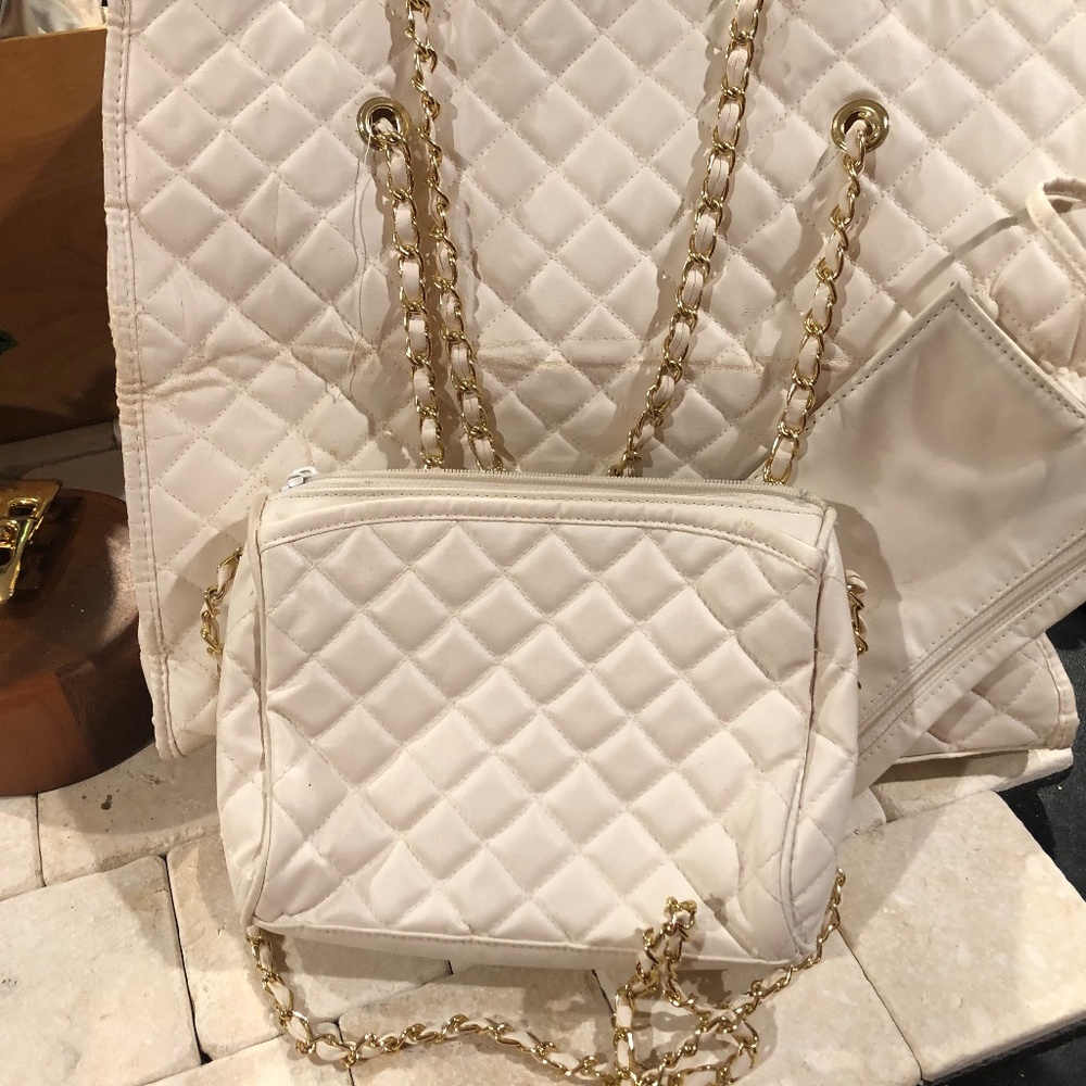 Bueno 3 pcs Matching Purses,